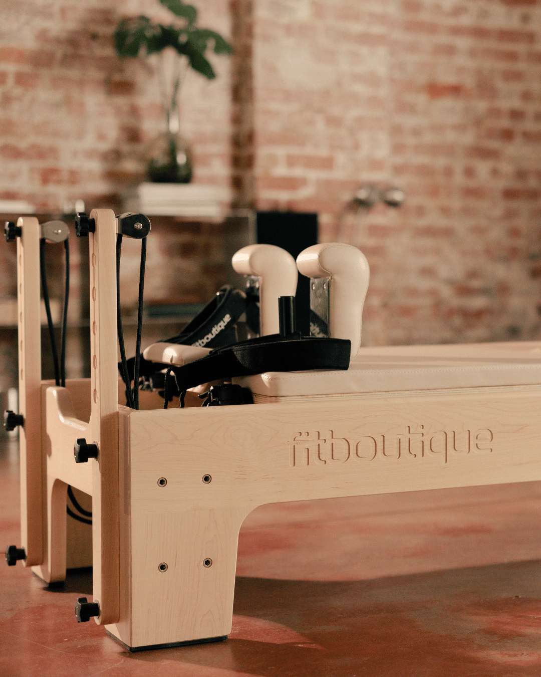FitBoutique I Perlino Reformer